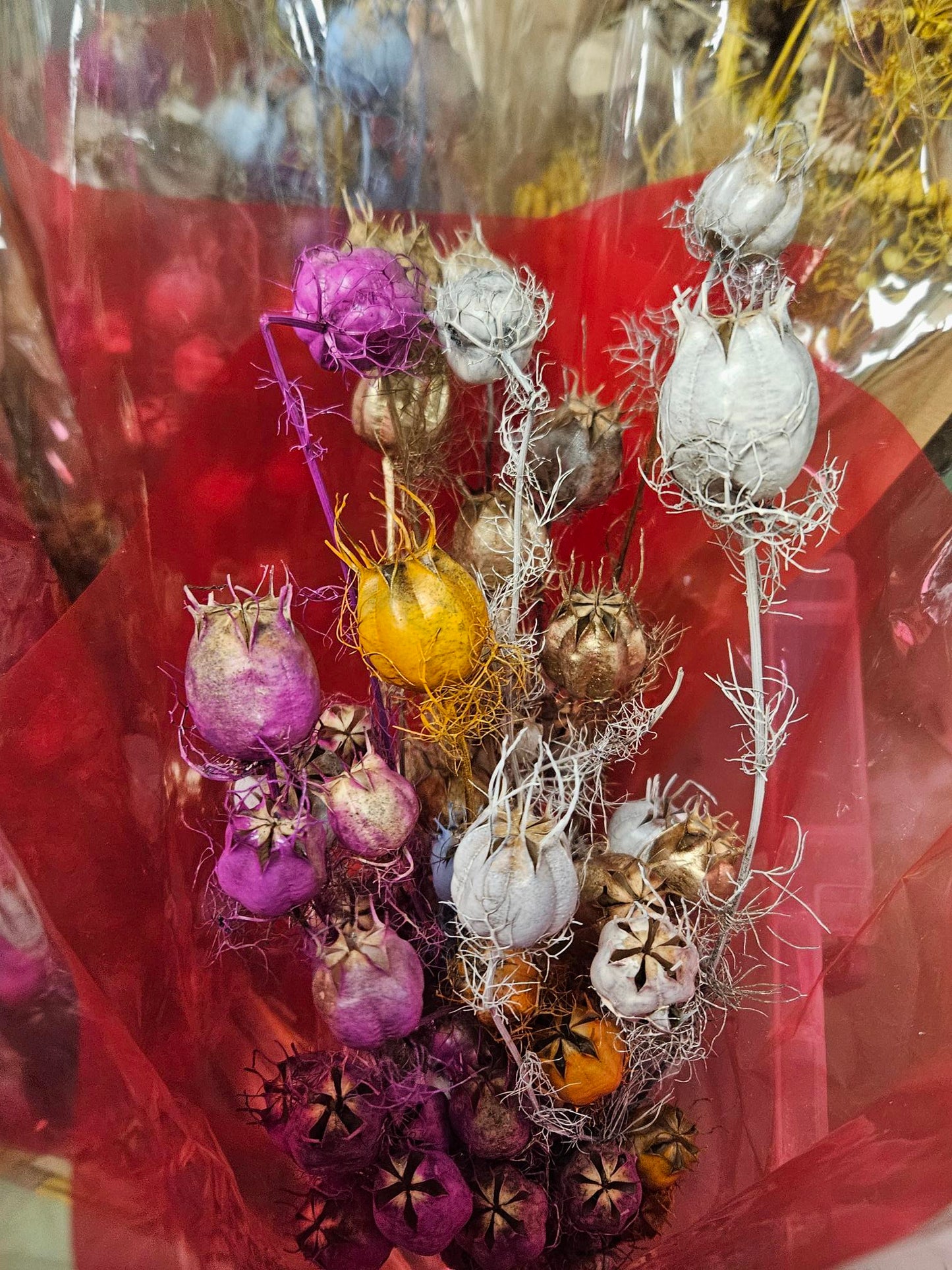 dried flower bouquet